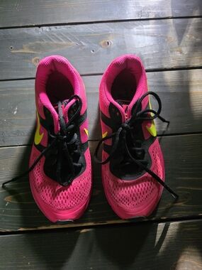 Nike Kids Pink and Neon Yellow Running Sneakers